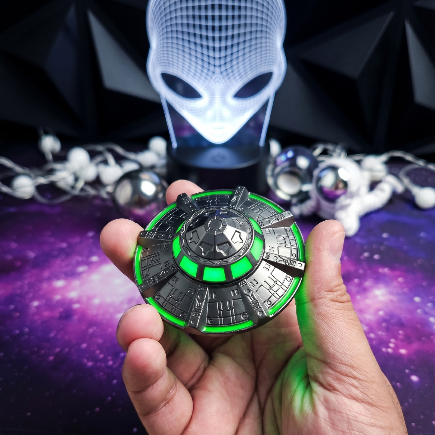 Spinner OVNI fluorescente